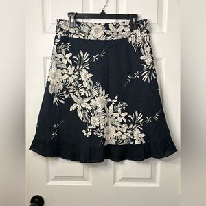 Y2K Forever 21 Black/White/ Beige Floral A-Line Skirt Womens Size Medium